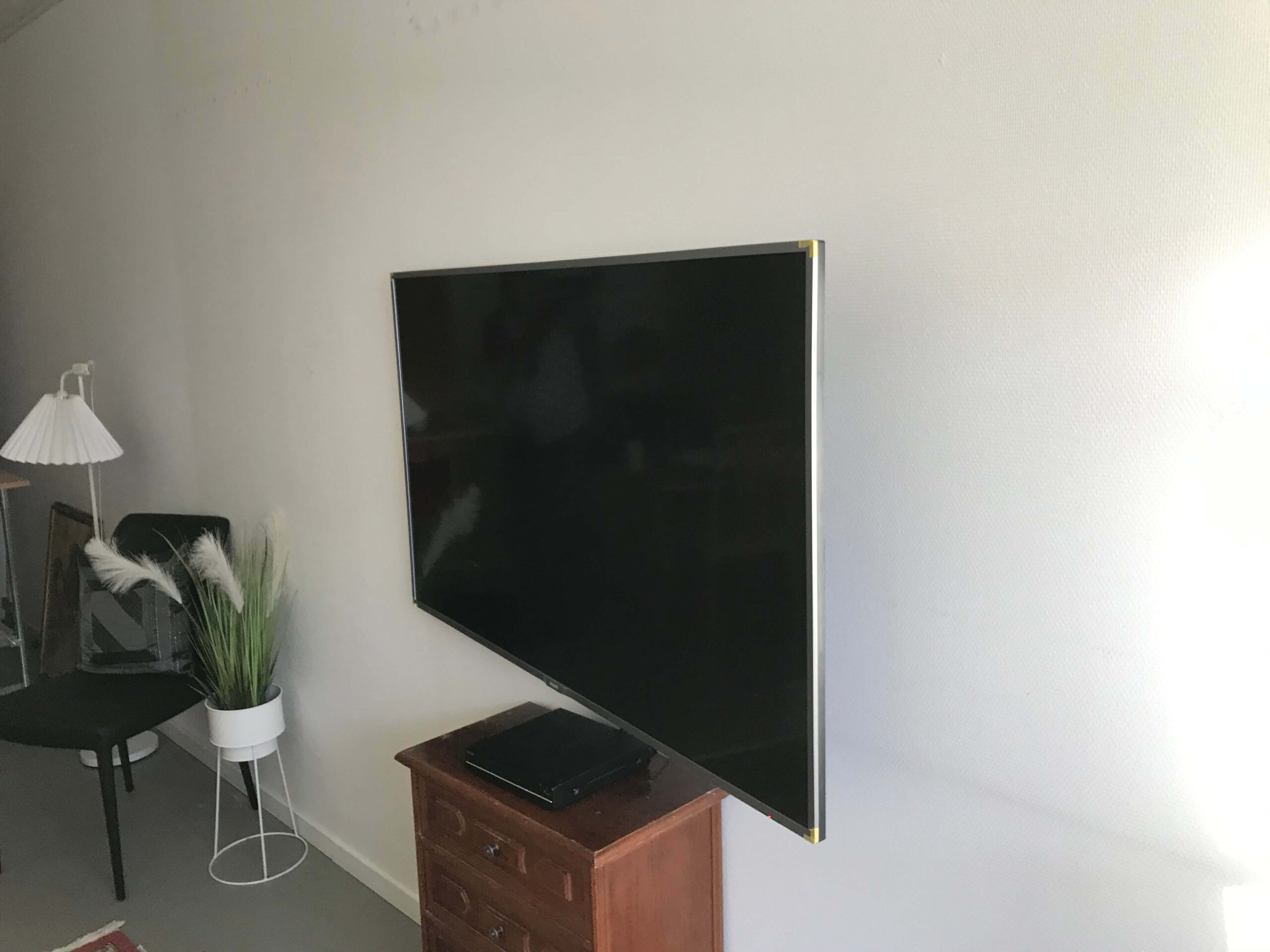 Væg-montering af TV